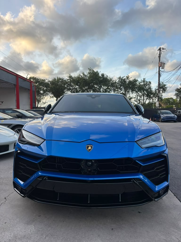 Lamborghini Urus