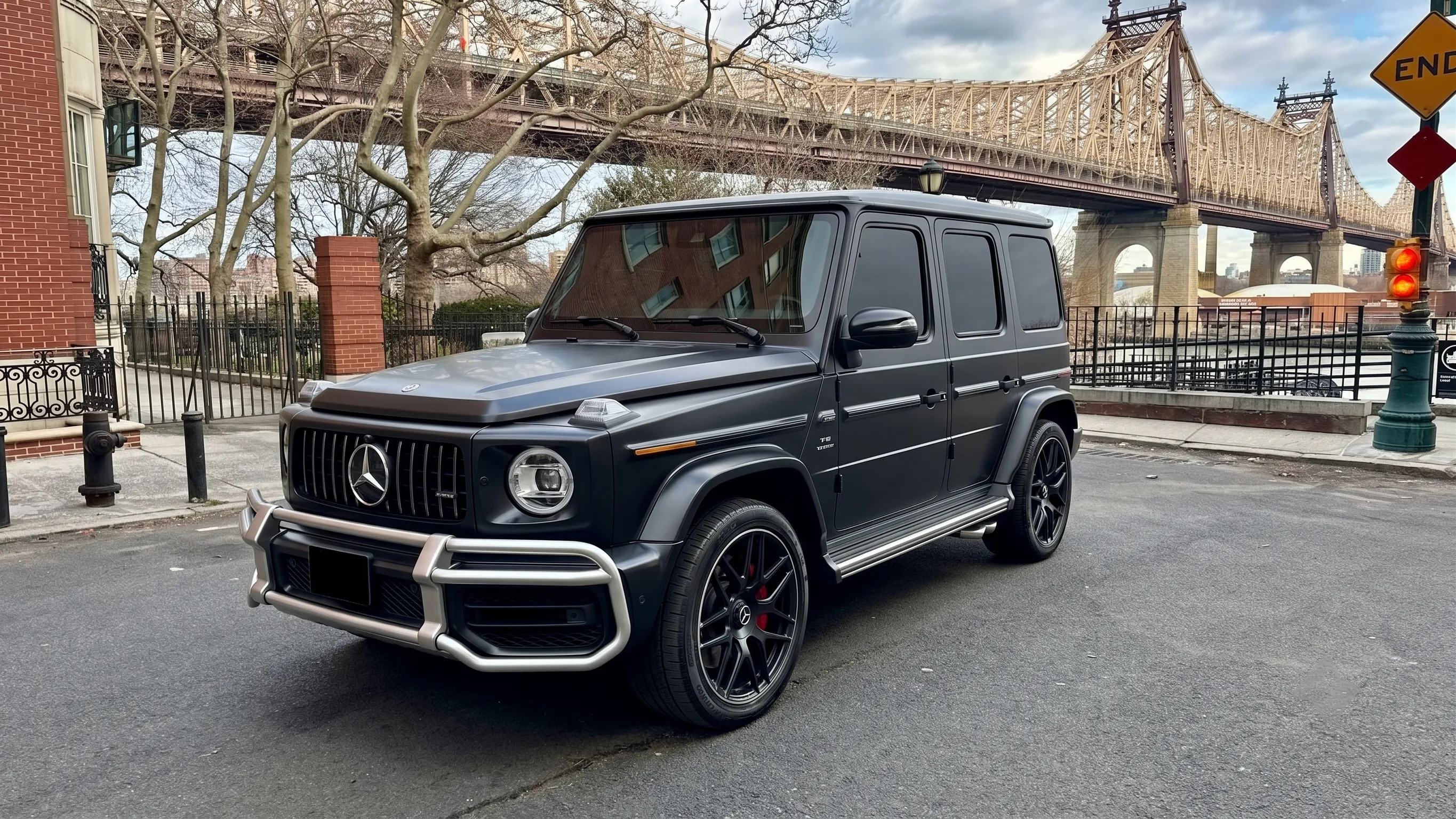 Mercedes-AMG G63 (Matte Black)
